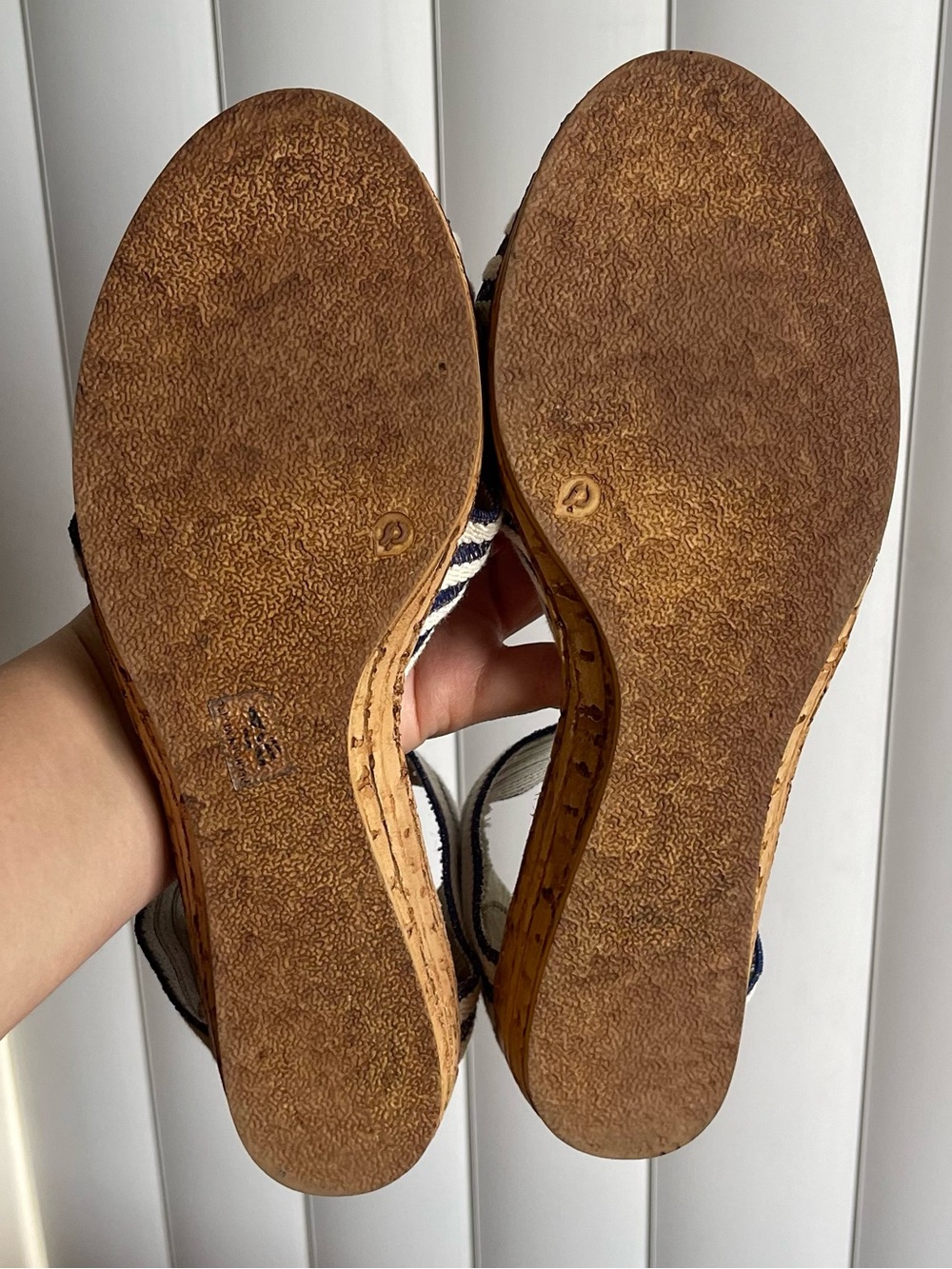 Charleston Shoe Co. Peachtree Low Wedge Sandal Size 6 - Picture 15 of 16